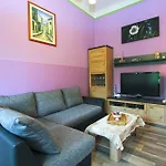 Apartment Diego 2160